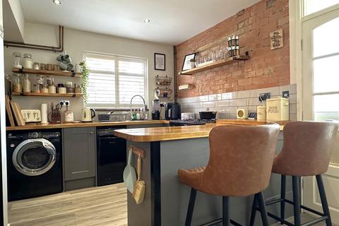 3 bedroom semi-detached house for sale, Bancroft Road, Newark