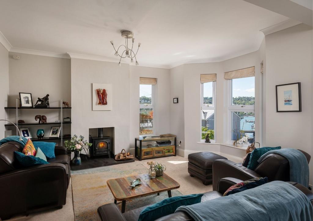 Cragside, Kingswear  Living Room