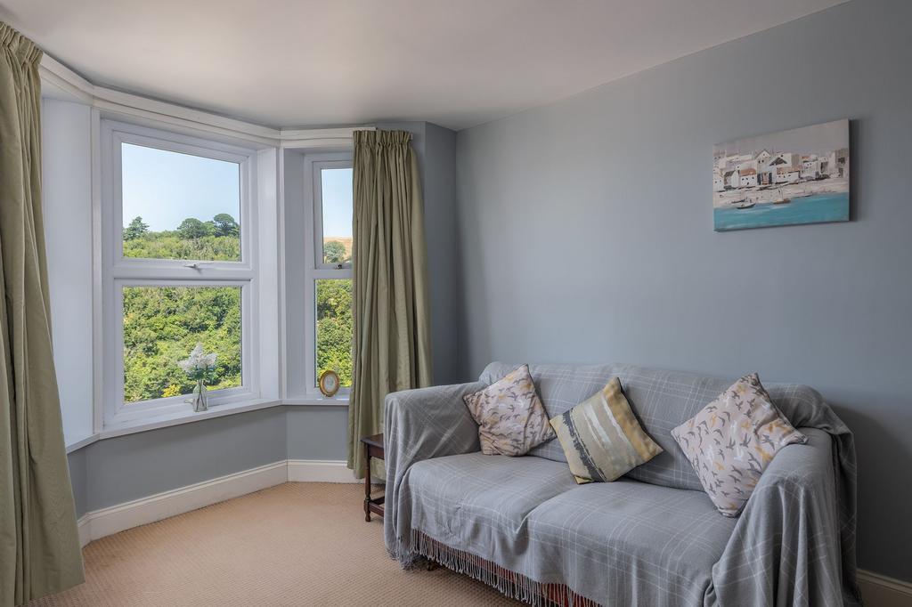 Cragside Kingswear Bedroom 4/ Second sitting room