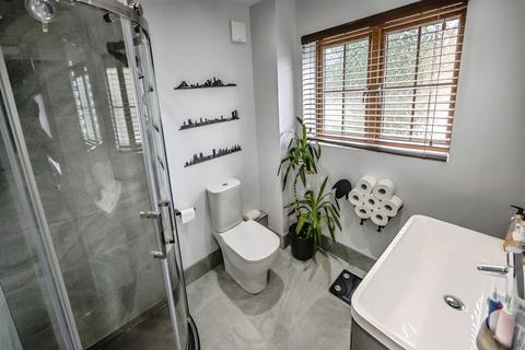 8 The Beeches, Pool In Wharfedale, Otley, LS21 1TL