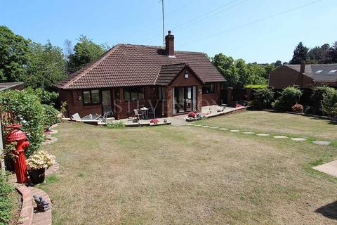 3 bedroom detached bungalow for sale, Lloyd Drive, Lower Penn, Wolverhampton, WV4