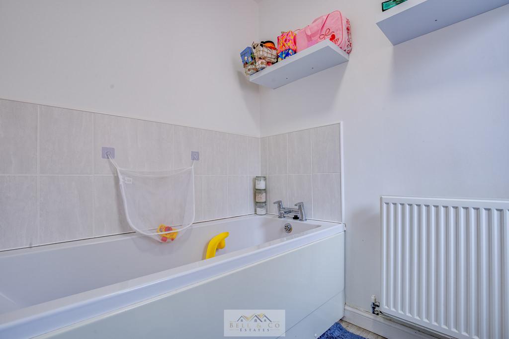 Bathroom 1.2