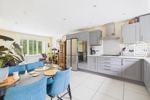 5 bedroom detached house for sale, Blackthorn Close, Rugby CV21