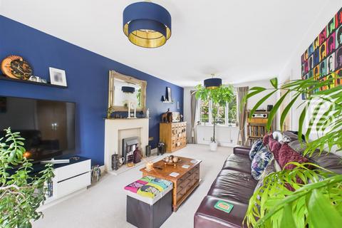 5 bedroom detached house for sale, Blackthorn Close, Rugby CV21