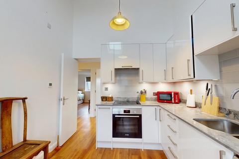 undefined, Rivercourt, Trinity Street