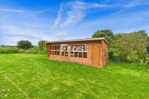 38 Tilstone Close, Eton Wick, Windsor, SL4 6NG