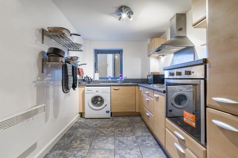 2 bedroom apartment for sale, Baltic Quay, Quayside, Gateshead