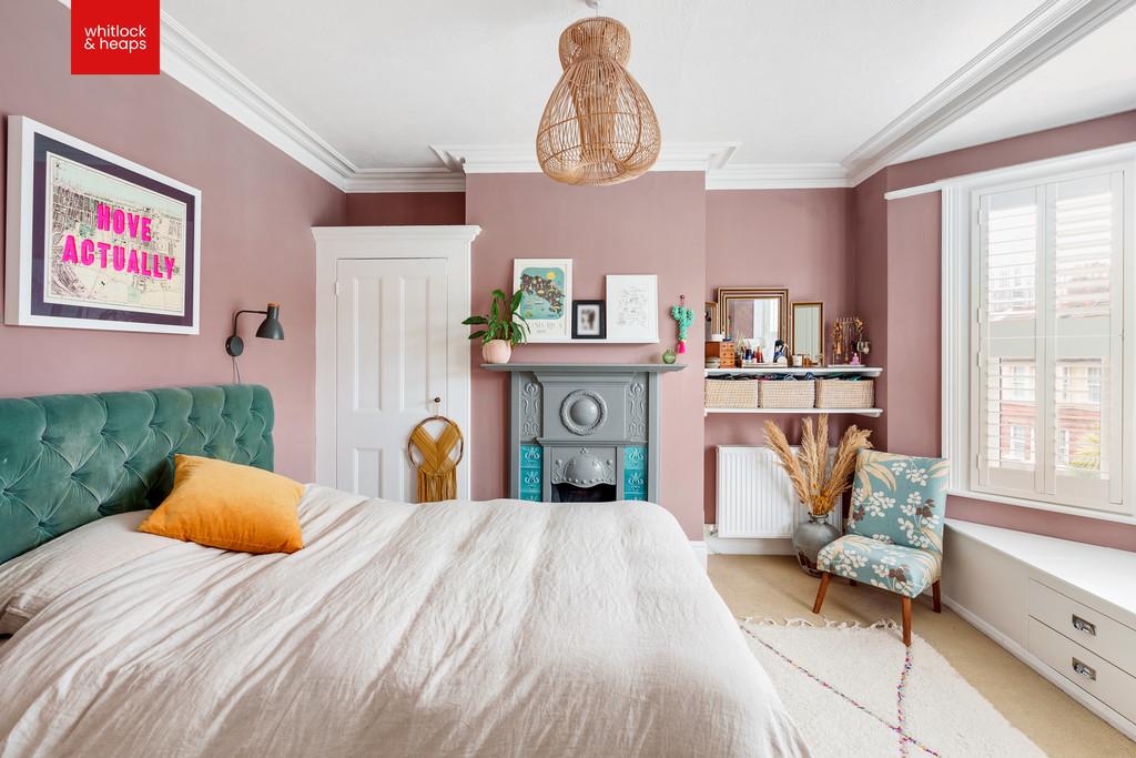Bed 1