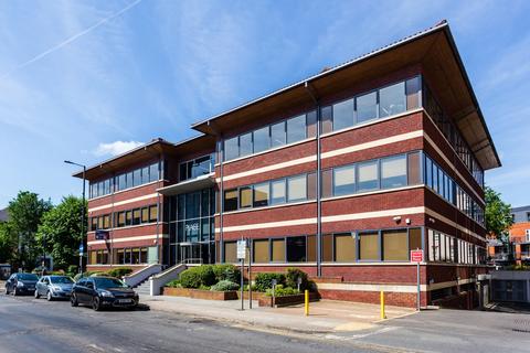 Office to rent, Bridge Ave Maidenhead SL6 1AF