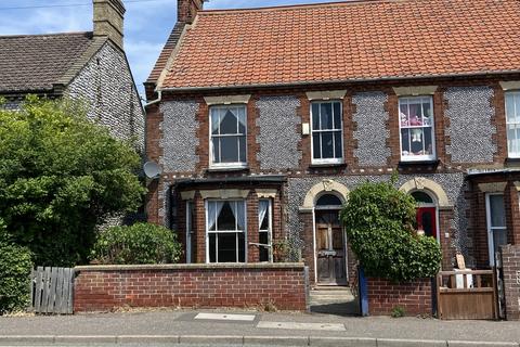 4 bedroom semi-detached house for sale, Cromer Road, Sheringham NR26