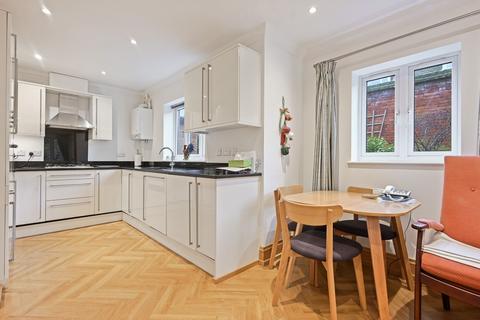undefined, The Broadway, Cheam, SM3