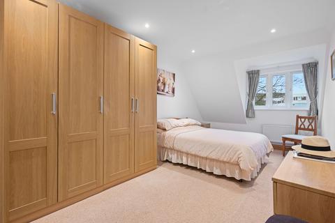 undefined, The Broadway, Cheam, SM3