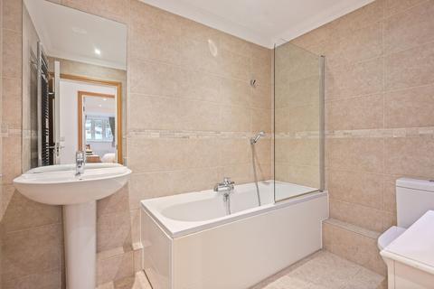 undefined, The Broadway, Cheam, SM3