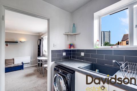 25 Ashton Croft, Birmingham, B16 8EX