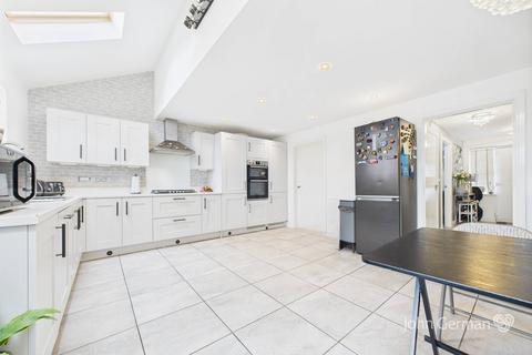 3 Bishop Lane, Burton-on-trent, DE13 9EY