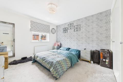 3 Bishop Lane, Burton-on-trent, DE13 9EY