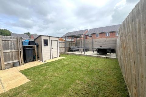 3 bedroom end of terrace house for sale, Tawcroft Way, Barnstaple
