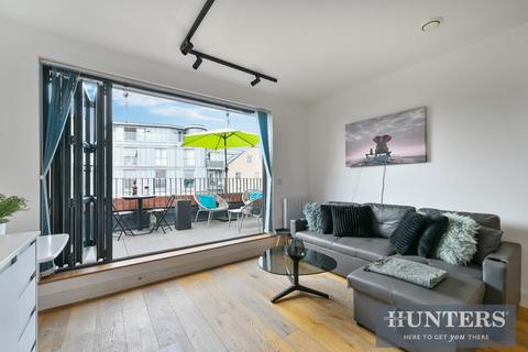 undefined, High Street, Brentford