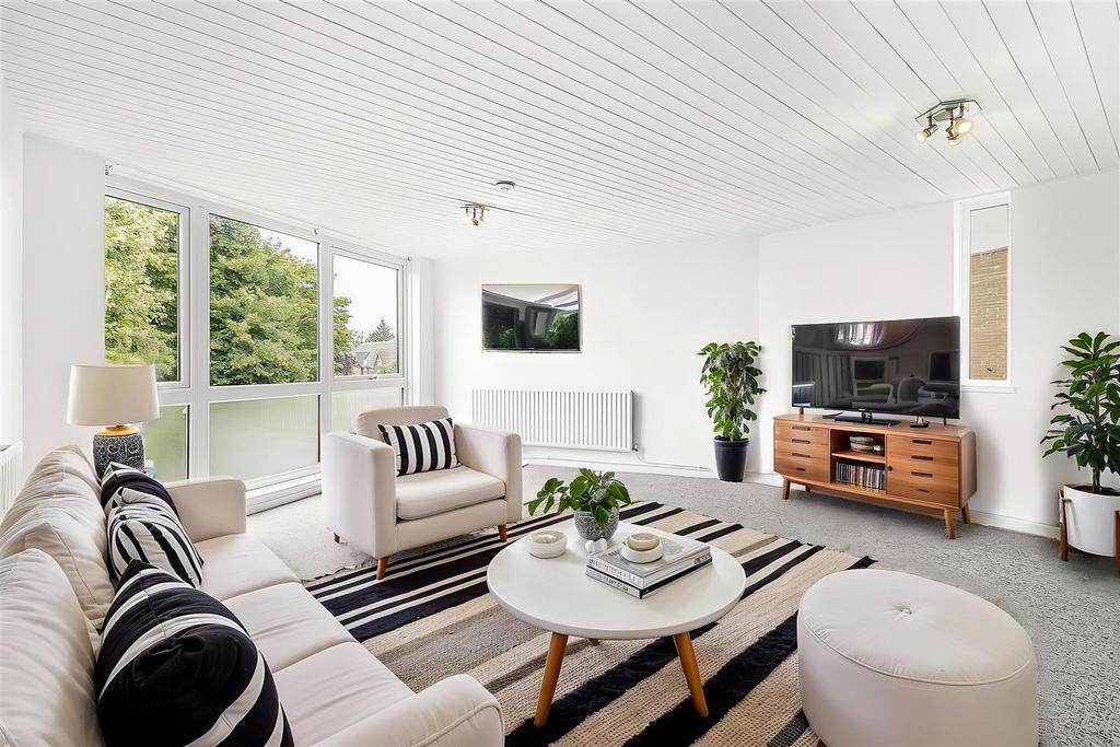 Plain-front-room-with-window - Living Room - Scand
