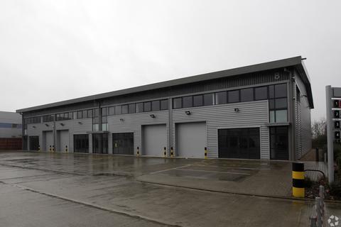 Warehouse to rent, Commerce Way Croydon CR0 4XA
