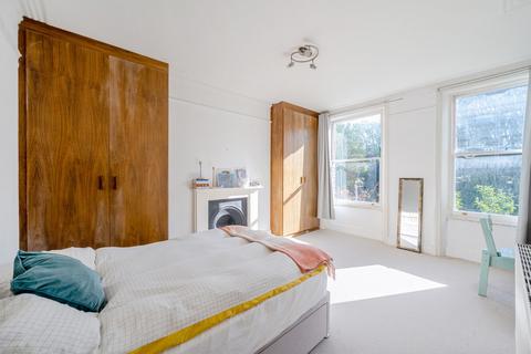 3 bedroom flat for sale, Breakspears Road, Brockley, London, SE4