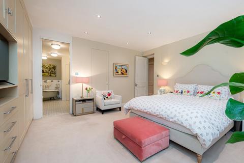 18 Sussex Place, London, W2 2TP