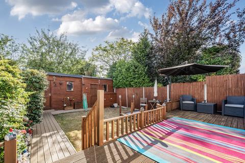 4 bedroom semi-detached house for sale, Rosemary Avenue, West Molesey, Surrey, KT8