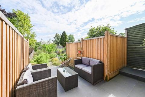 50a Manor Park Road, London, N2 0SJ