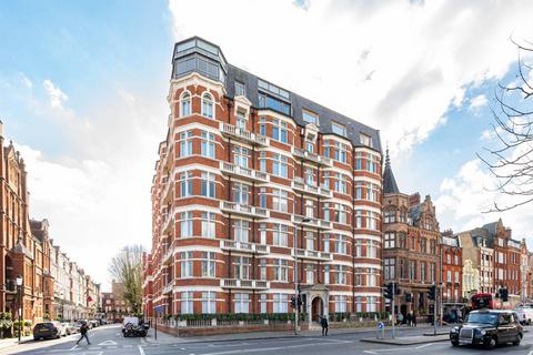 5 bedroom flat to rent, Kensington Road, Kensington, London, W8