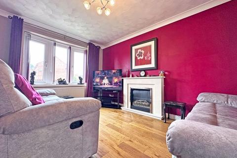 4 bedroom semi-detached house for sale, Weston Drive, TIPTON, DY4 0AE