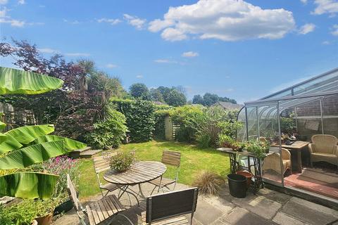 undefined, Fairfield Rise, West Sussex GU28