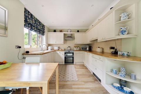 undefined, Forest Road, Hale                      *VIDEO TOUR*