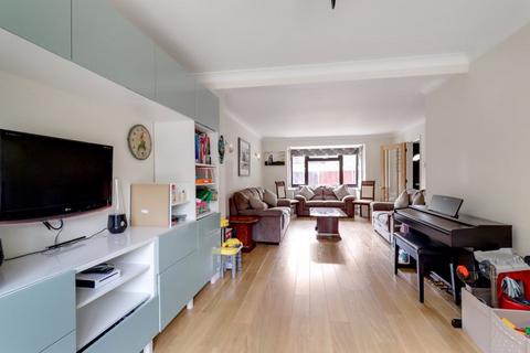 5 bedroom detached house for sale, Newark Road, Windlesham GU20