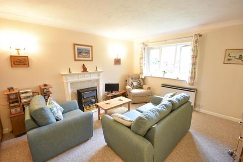 1 bedroom retirement property for sale, Pond Court, The Ridgeway, Codicote SG4 8YY