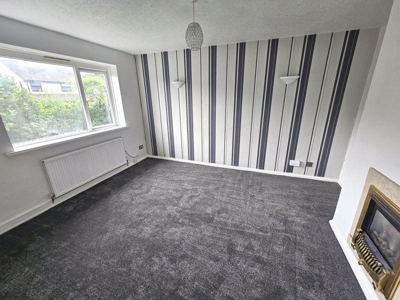 Apartment in Sutton Coldfield - View 3