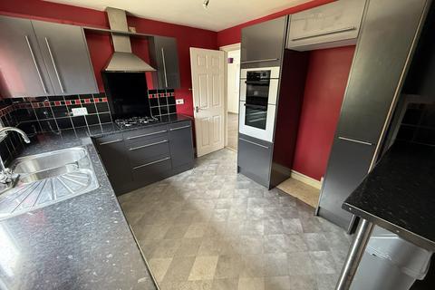 4 bedroom semi-detached house for sale, Maes Afallen, Bow Street SY24