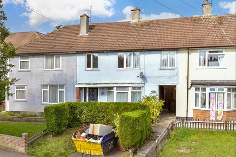 4 bedroom terraced house for sale, Fleet Road, Rochester, Kent