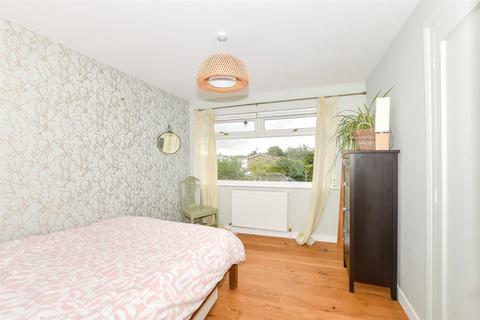7 Bramleys, Kingston, Lewes, BN7 3LF