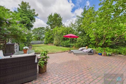 3 bedroom terraced house for sale, Duncombe Street, Stourbridge DY8