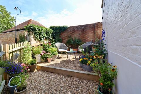 undefined, Goodban Square, Ash, Canterbury, Kent, CT3 2ER
