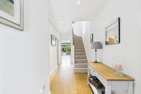 3 Penlands Close, Steyning, BN44 3PH