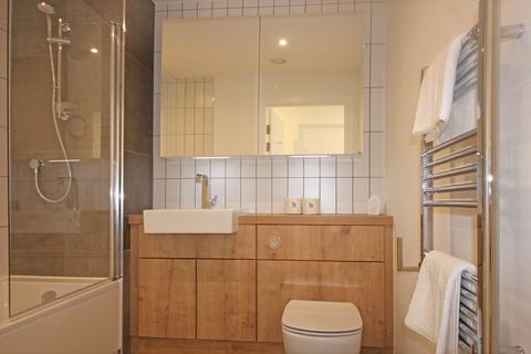 1 bedroom flat for sale, Lacewood Apartments, 4 Timberyard Street, Deptford Landings, Deptford, SE8