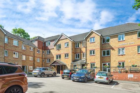 South Street, Surrey KT18