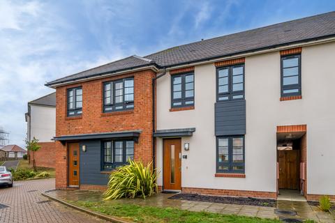 38 Candy Dene, Weldon, Swanscombe, DA10 1AN