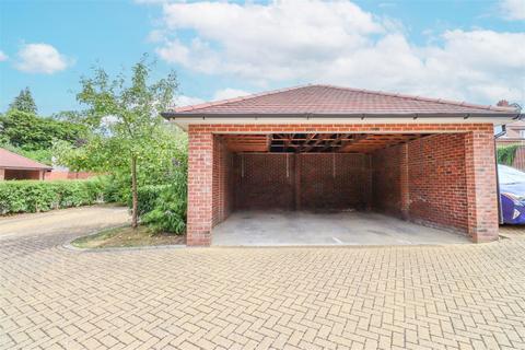 undefined, Tudgey Gardens, Fleet GU51