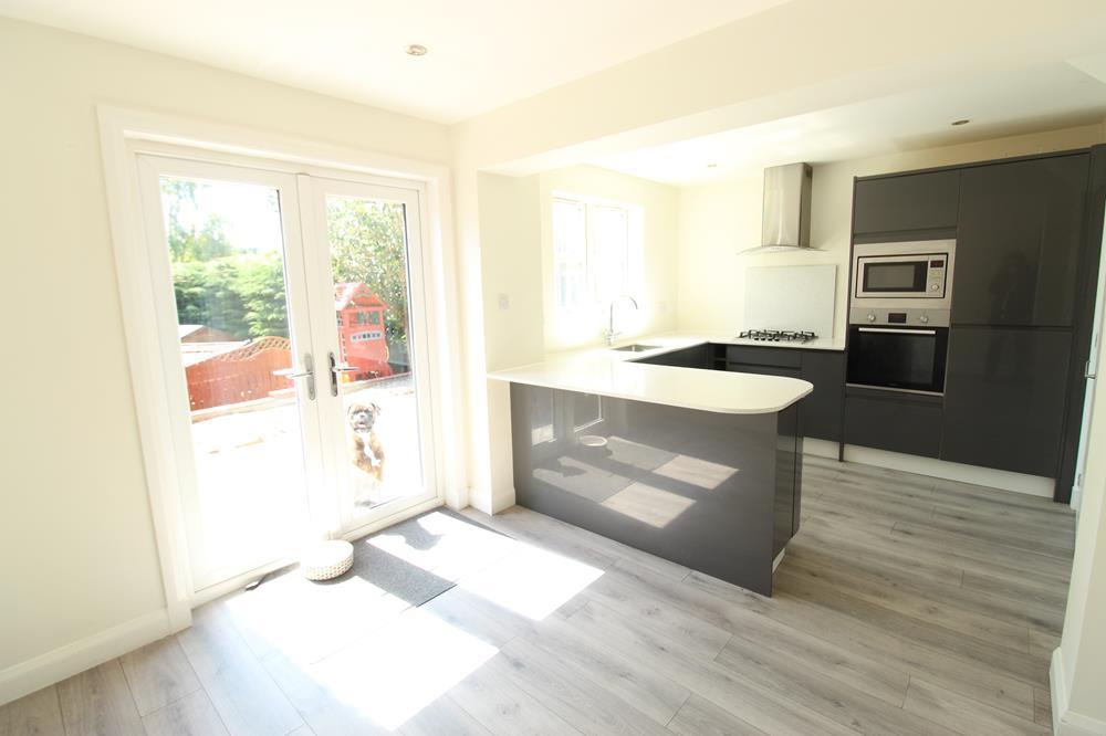 Dining kitchen 2