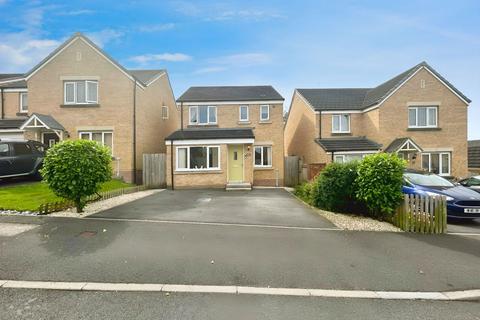 83 Emily Fields, Birchgrove, Swansea, SA7 9NT