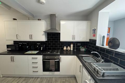 undefined, HMO Room 4, 085 Doncaster Road