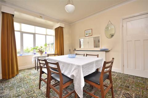 3 bedroom semi-detached house for sale, Selby Road, Leeds, West Yorkshire