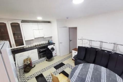 1 bedroom apartment to rent, Marylebone, London NW8